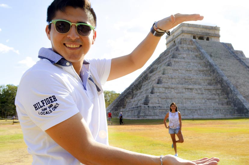 escultura de serpiente kukulan en Chichén Itzá